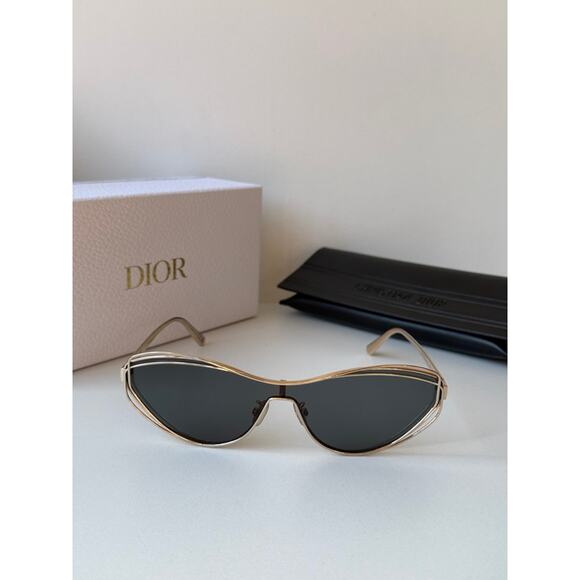 NEW Dior FilDior M1U Cat Eye Sunglasses in Gold Blue - Picture 4 of 7